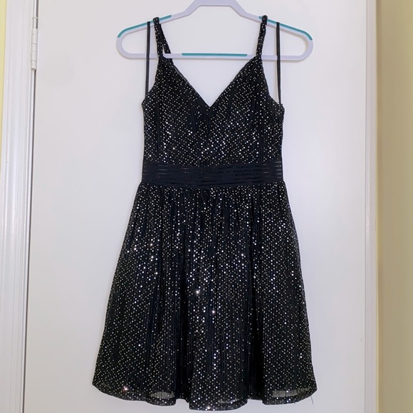 Black Sequin & Sparkle party Dress - Picture 1 of 4